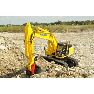 Testbericht: Komatsu PC 490 LC10 von Fumotec